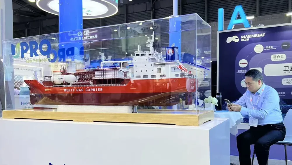 8266057b2e92108bacee629947444a5b5637de41e84301fb0810981f9c7e5452